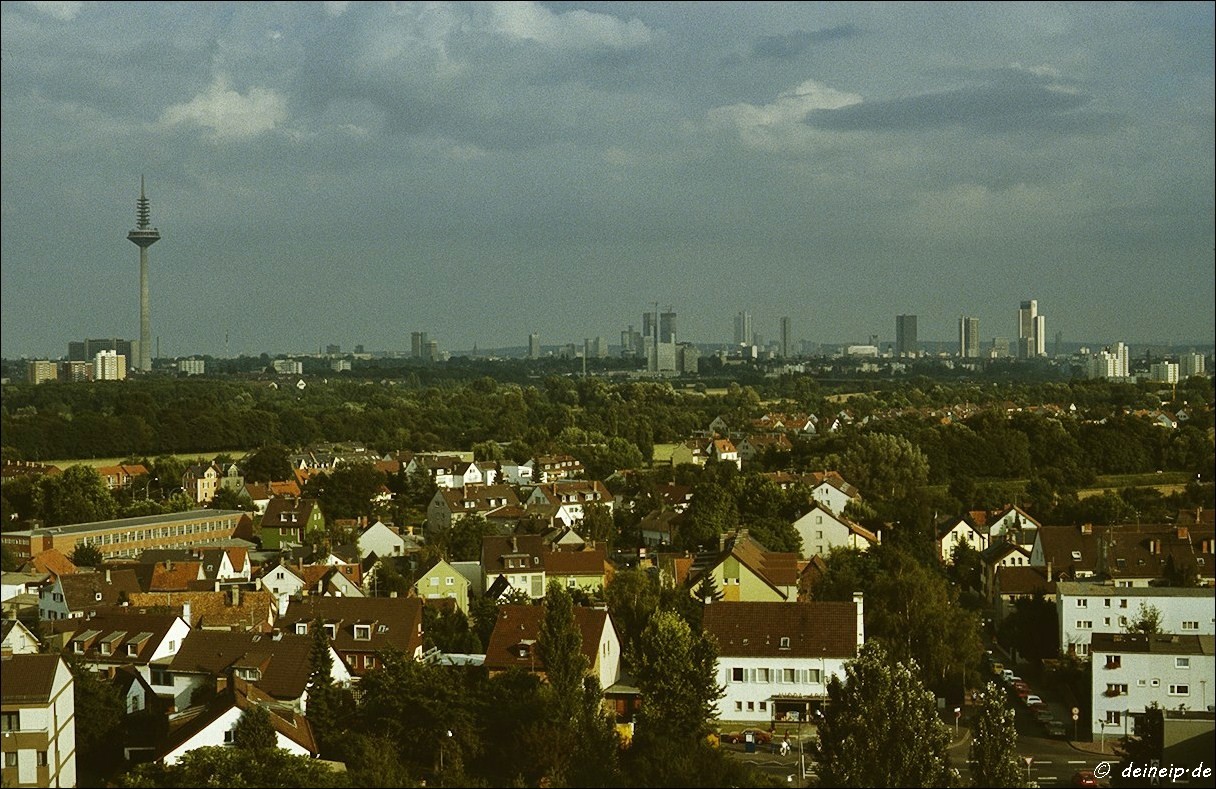 Skyline Frankfurt im August 1982