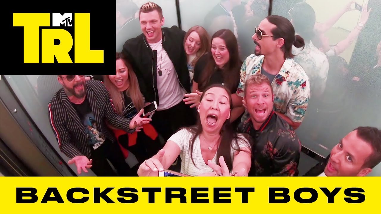 Backstreet Boys überraschen Fans im Aufzug