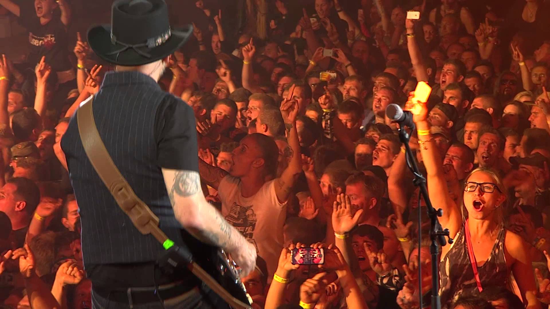 Böhse Onkelz – Auf gute Freunde (Live@Hockenheimring 2014) *HD*