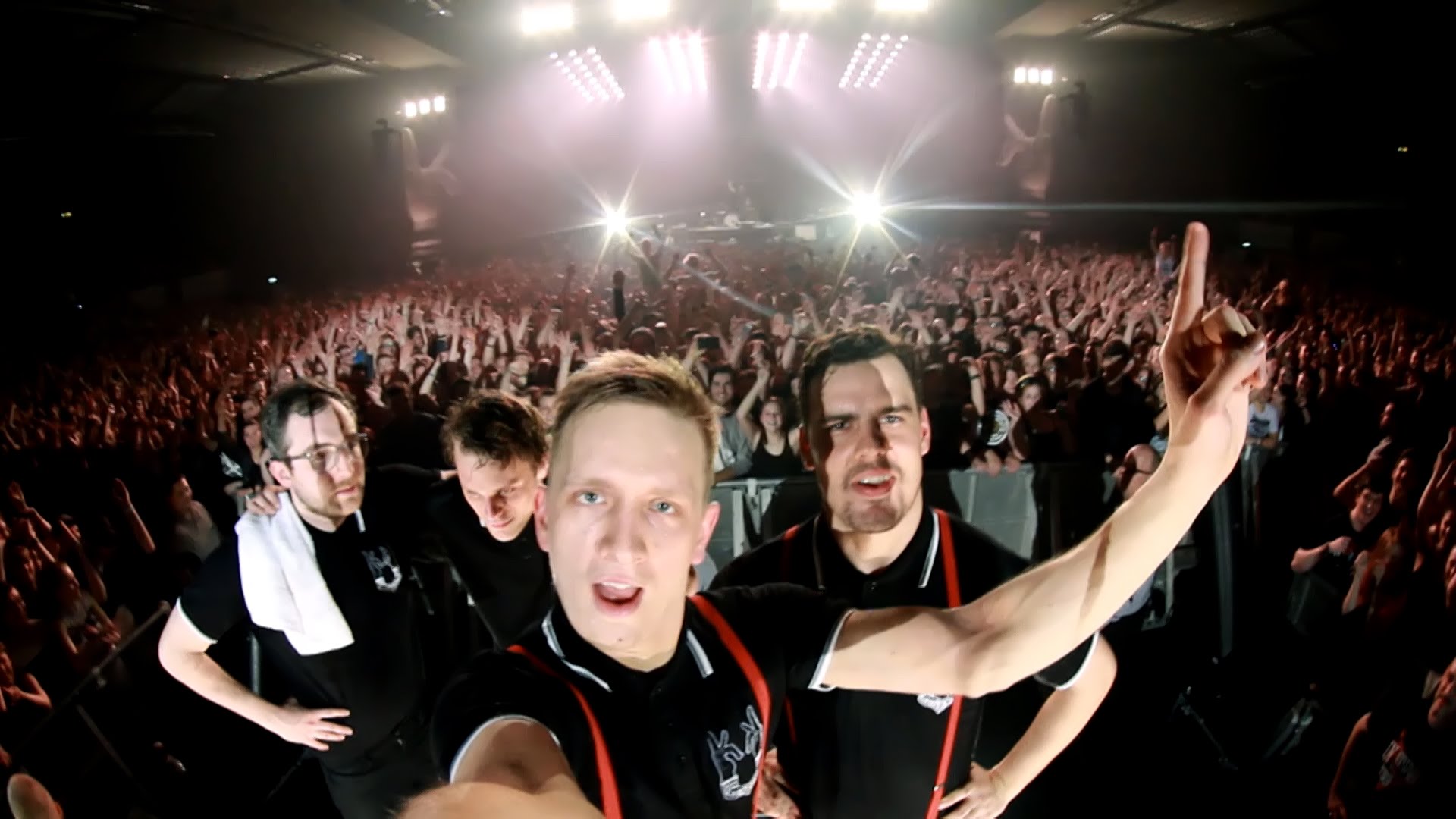 Deichkind – Selber Machen Lassen (Official Video)