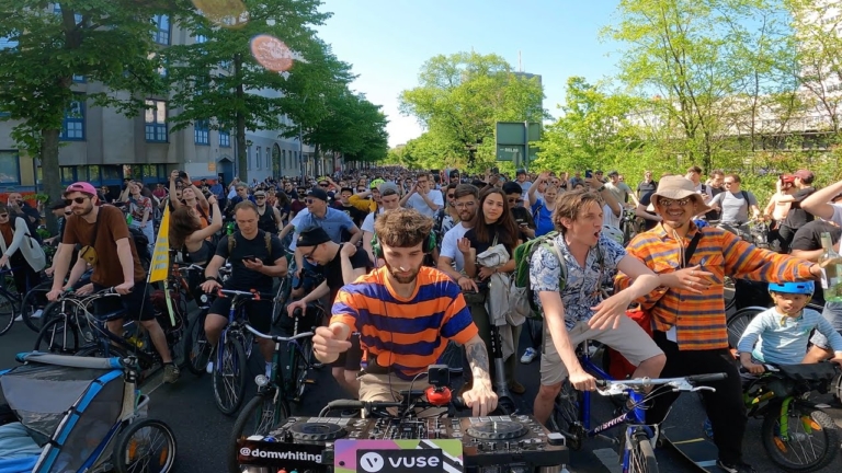 Drum & Bass On the bike – Berlin