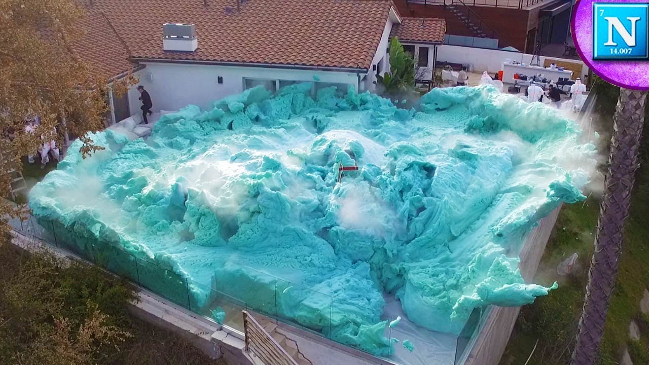 Elephant Toothpaste World Record in Los Angeles