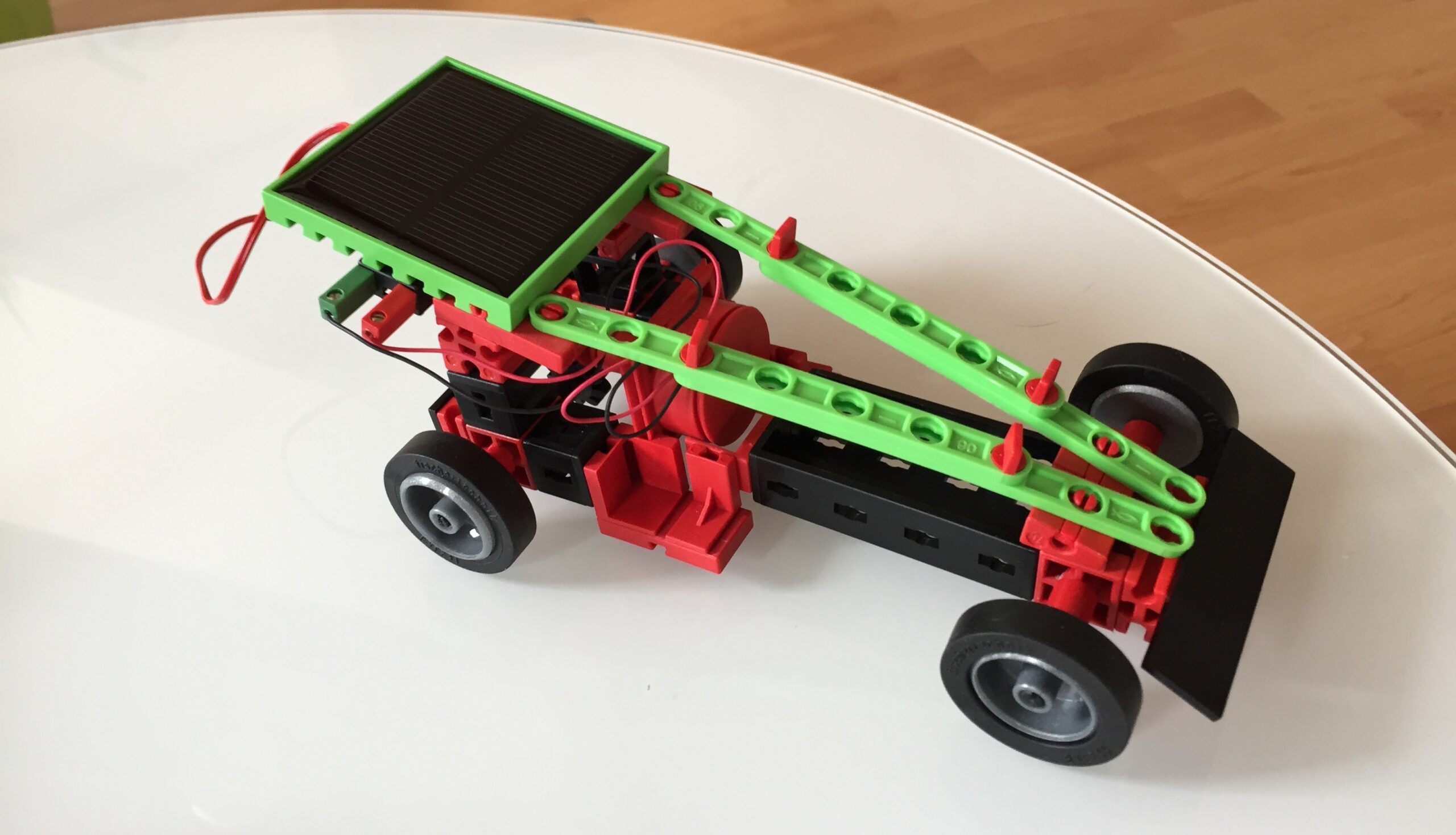 Review: Der Solar Power Bausatz von fischertechnik