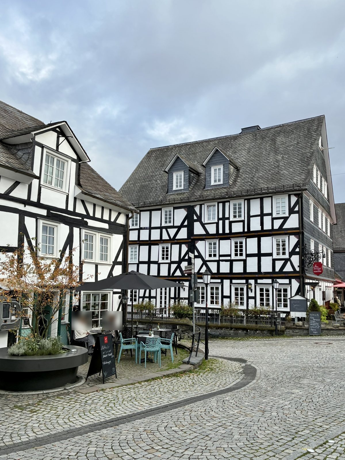 Fachwerkhäuser am Platz im Alten Flecken in Freudenberg