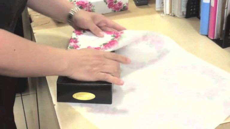 Tutorial: Geschenke schnell und hübsch einpacken