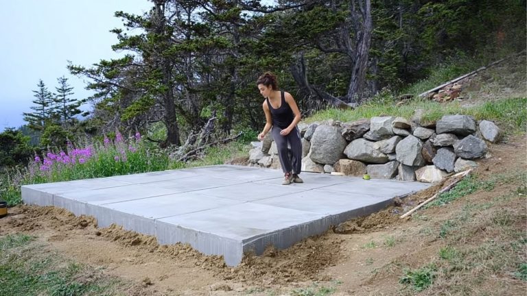 In 210 Tagen zur autarken Berghütte – Ein inspirierender Hausbau