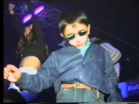 Kleiner Junge rockt die Disco 1997