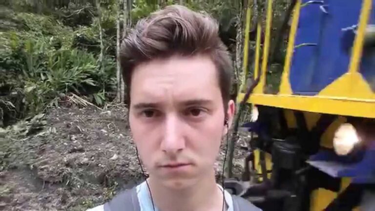 Selfie Fail mit Zug