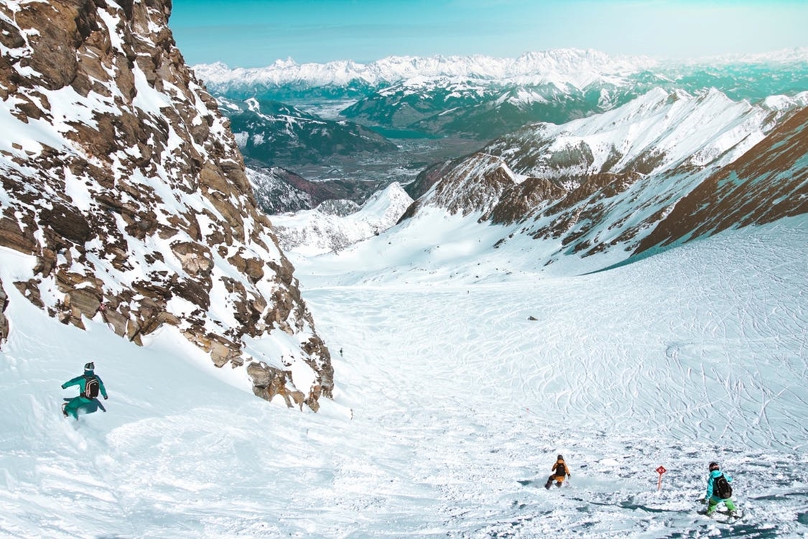 The Dos and Don’ts of Skiing- Everything You Should Consider