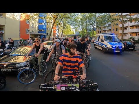 Techno on the Bike – Berlin