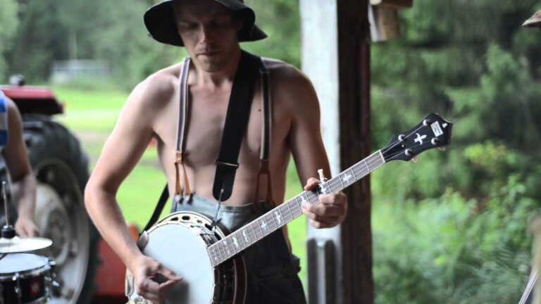 Thunderstruck by Steve’n’Seagulls