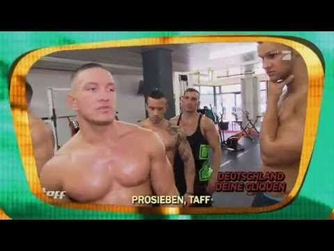 TV Total Ausschnitt: Sixpack und Intelligenz